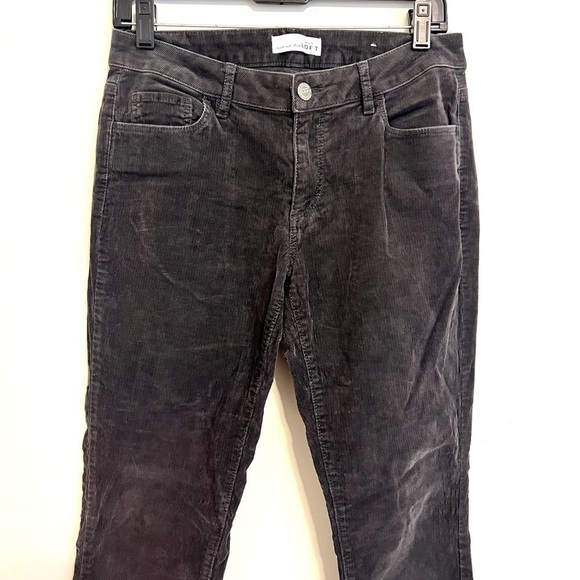 2/$30 Loft - Dark Gray Curvy Skinny Mid Rise Corduroy Pants - Picture 3 of 11